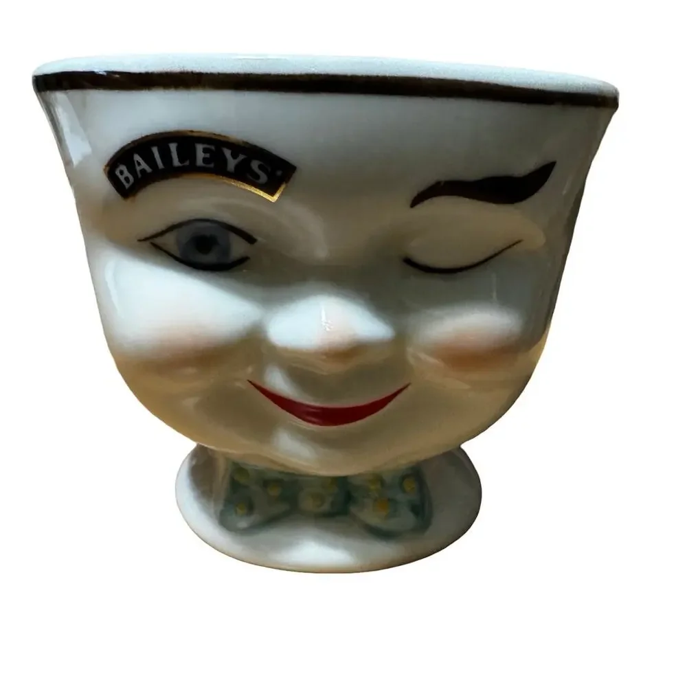Vintage 1996 Limited Edition Baileys Irish Cream Winking Face Sugar/Creamer Set